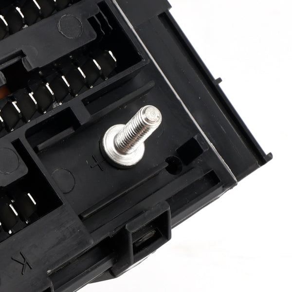 Fuse Box 2997086 4838244 For Iveco Daily II III Autobus Autocar 1989-2006